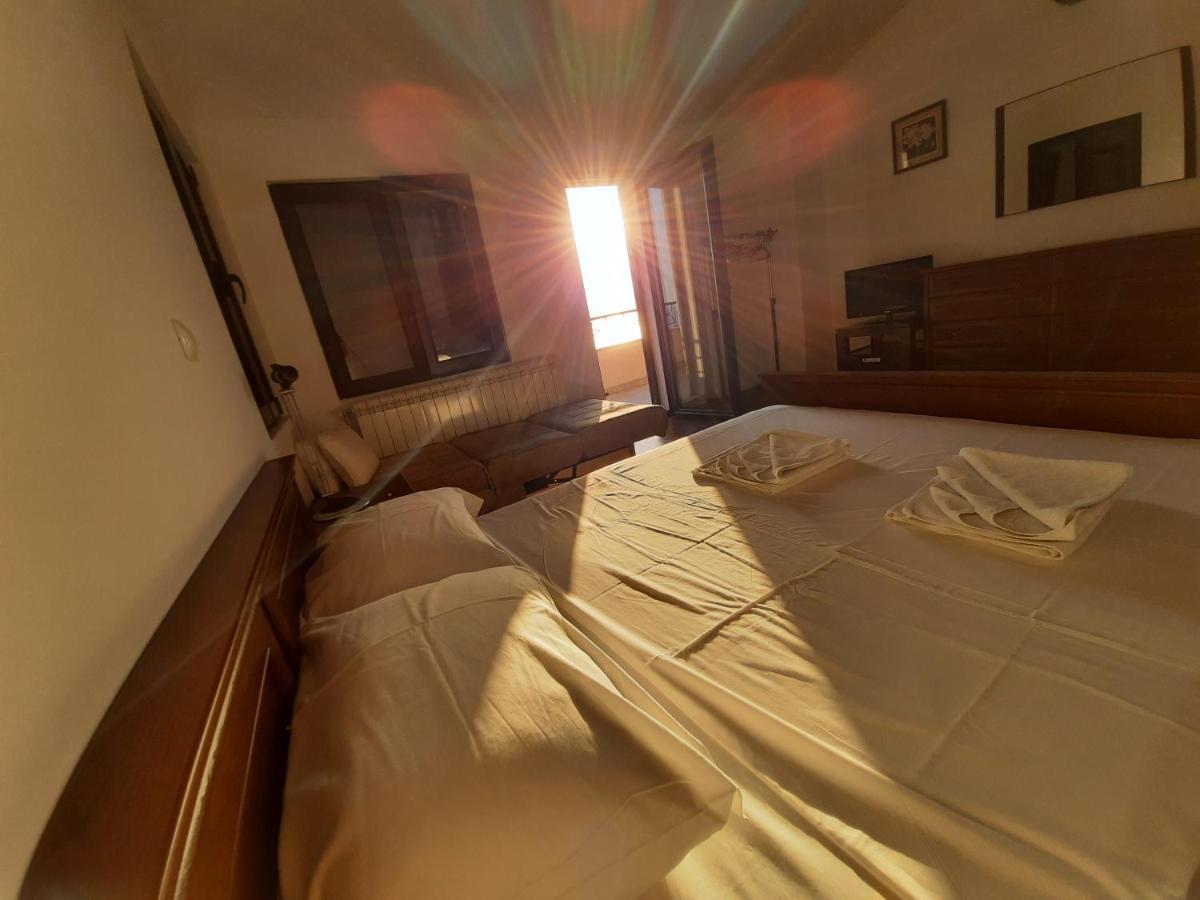 Villa Lipski Sveti Stefan Eksteriør billede